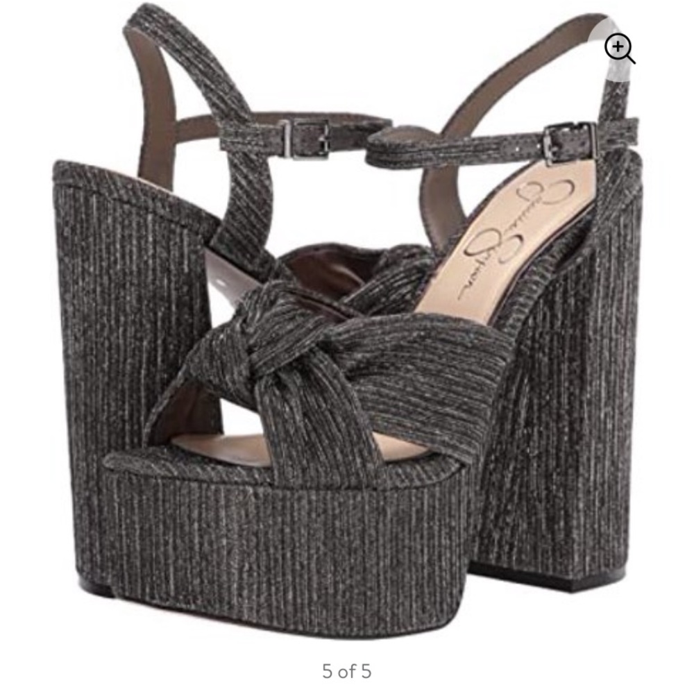 Jessica Simpson platform heel